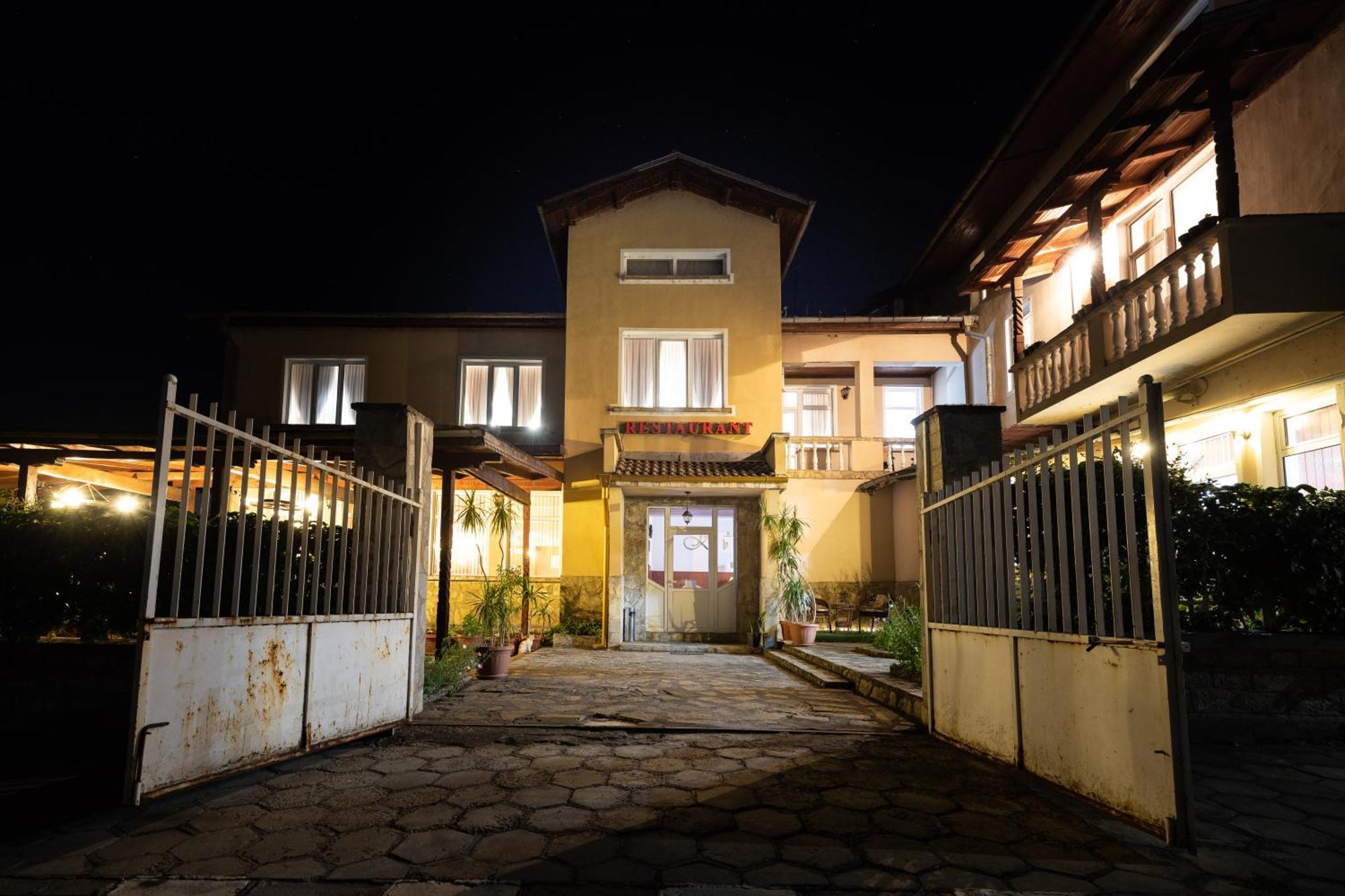 Hotel Kibor Gulubovo  Exterior foto